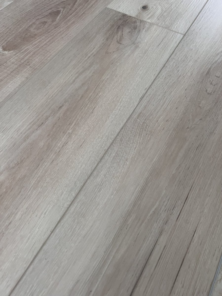 SPC ламинат "OneFloor" ЕСО 5021 (4V фаска) (1220*184*4 мм) — купить в Новороссийске