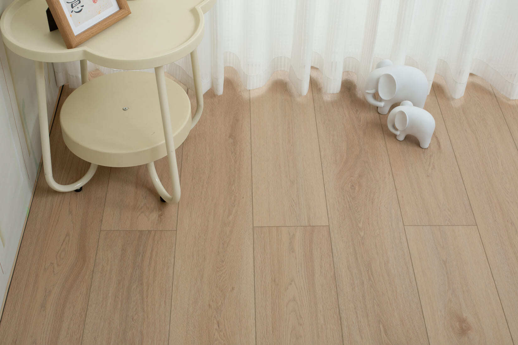 Плитка SPC "OneFloor" 9032 (1220*184*4 мм) — купить в Новороссийске