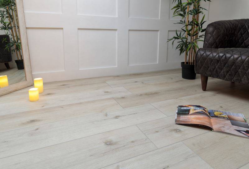 Замковая ПВХ плитка "Aquafloor" AF8007XL (1524*228*8 мм) — купить в Новороссийске