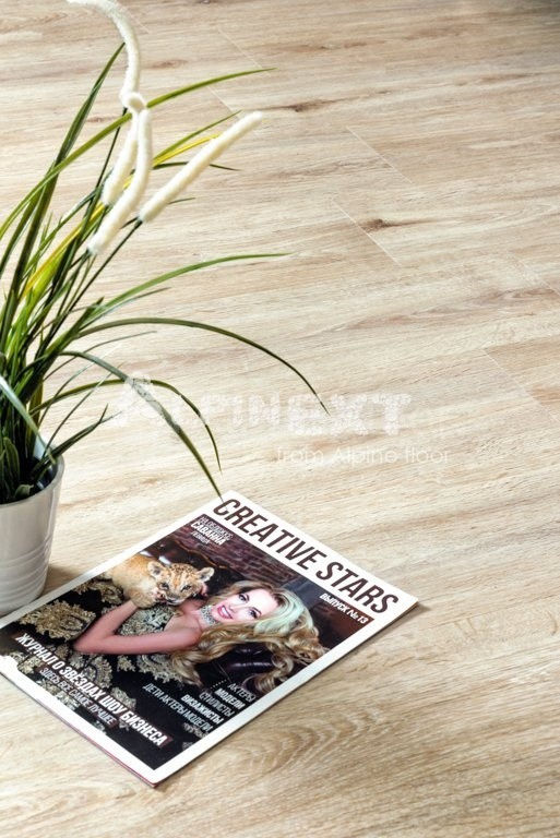 Замковая ПВХ плитка "Alpine Floor" Дуб Ваниль  (1220*183*4мм) — купить в Новороссийске