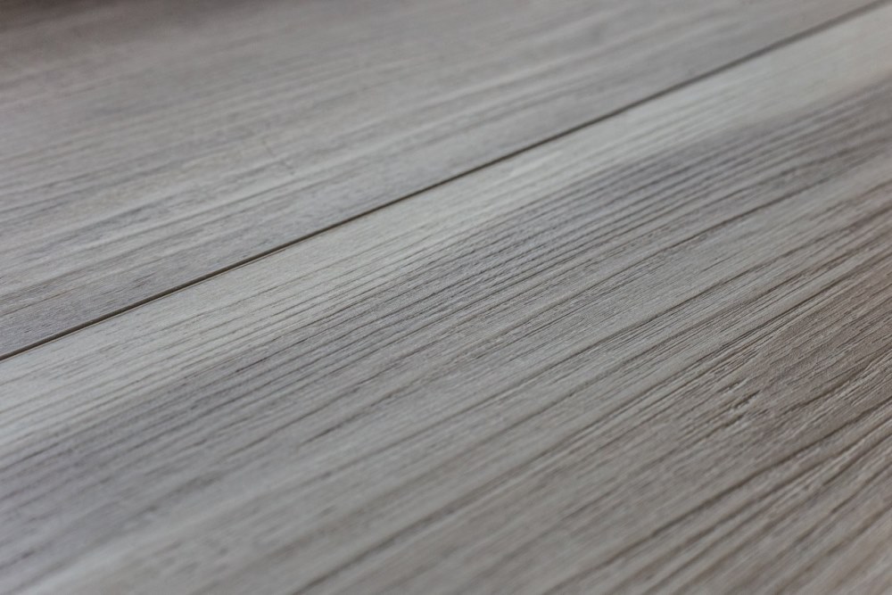 Замковая ПВХ плитка "Art Tile" Тис Юге (1220*152*5 мм) — купить в Новороссийске