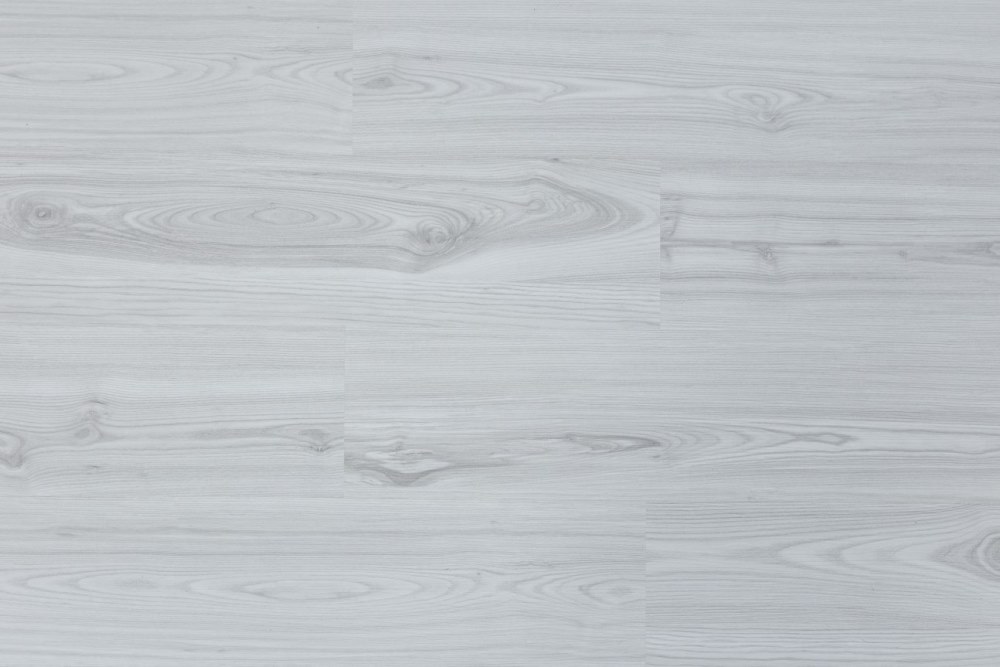 Кварцвиниловая плитка "Art Tile" Ясень Норд (900*150*3,5 мм) — купить в Новороссийске