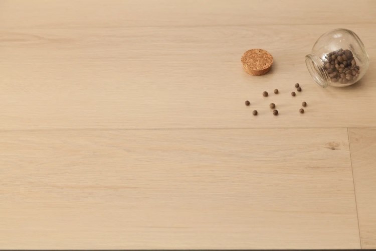 Плитка ПВХ "Bonkeel" Line 201 (1220*183*4 мм) — купить в Новороссийске