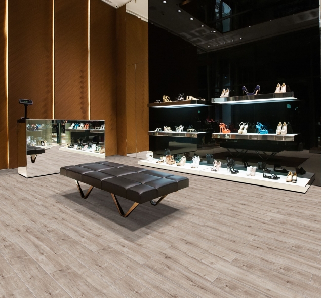 SPC ламинат "Royce" Sense Дуб Кааба 705 (1200*180*4 мм) — купить в Новороссийске