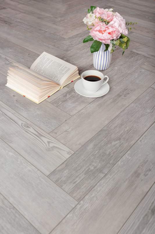 Замковая ПВХ плитка "Aberhof" Carmelita 1687 (615*123*5 мм) — купить в Новороссийске