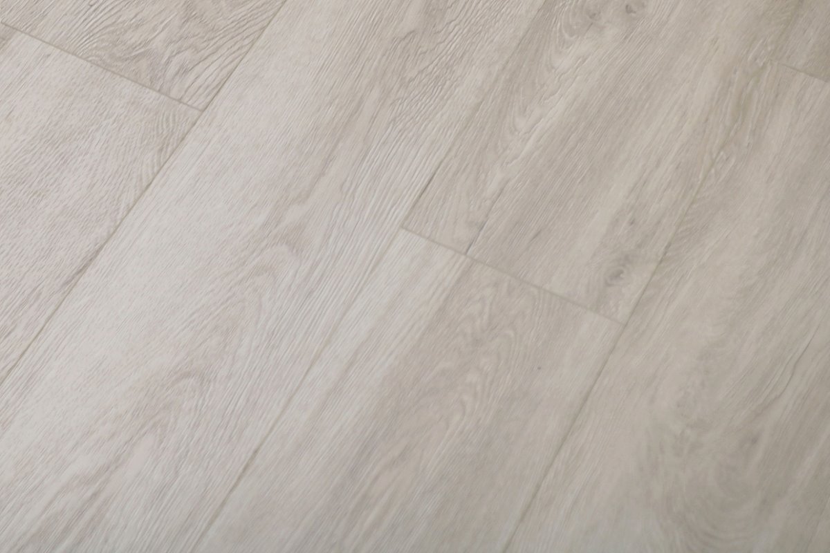 SPC ламинат "Profield" Дуб Кьявари (1220*184*4 мм) — купить в Новороссийске